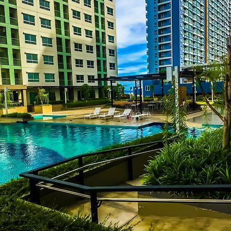 Lumpini Seaview Jomtien By Parikal Hotel Exterior photo